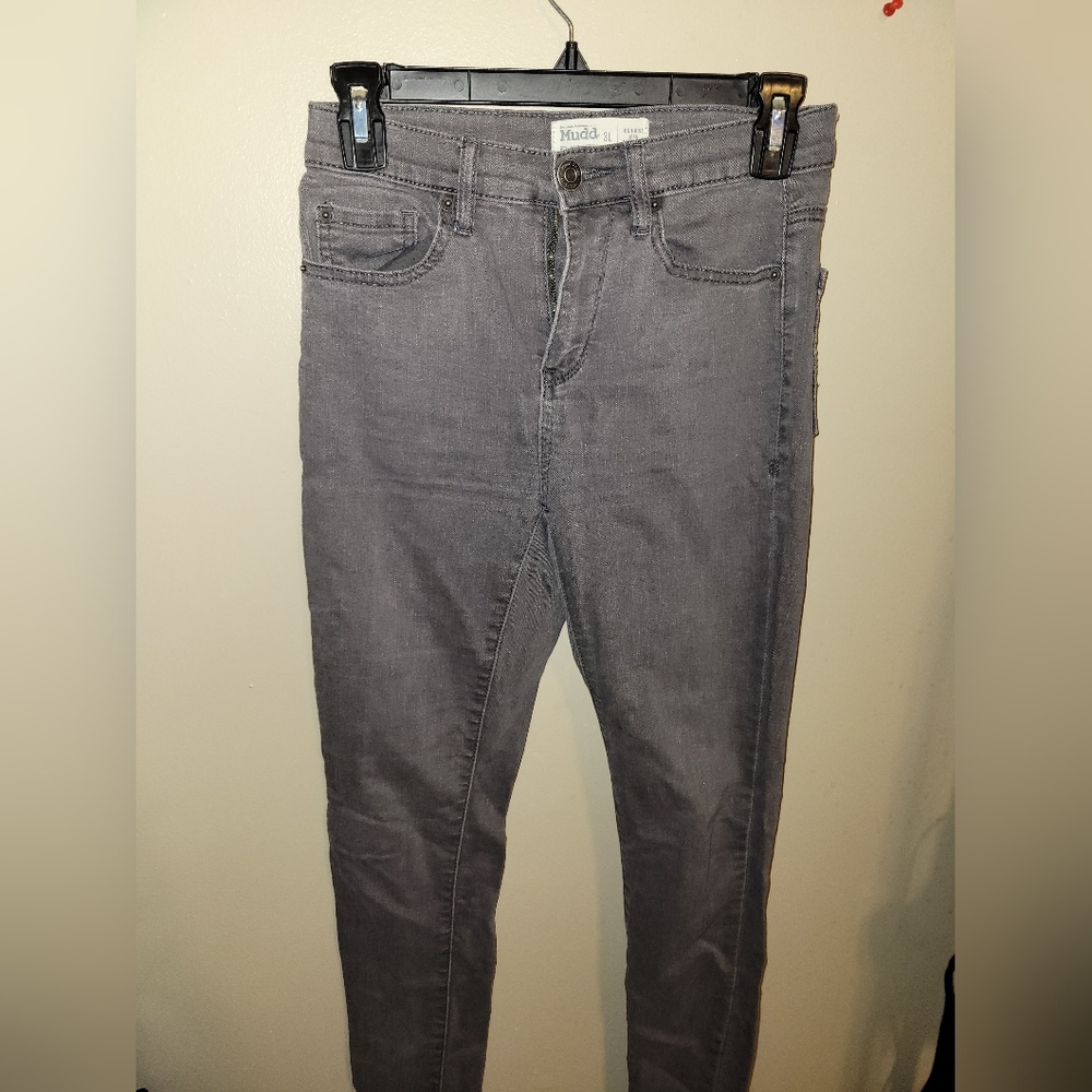 Size 3 long Mudd stretchy Jeggings in grey